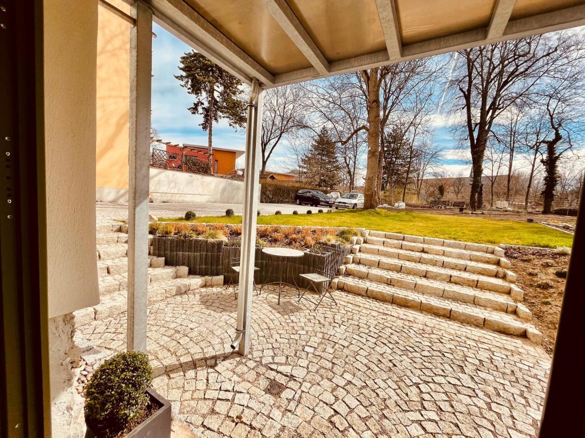 Ferienwohnungen Mey Haus Zum Rosenstock Эрфурт Экстерьер фото